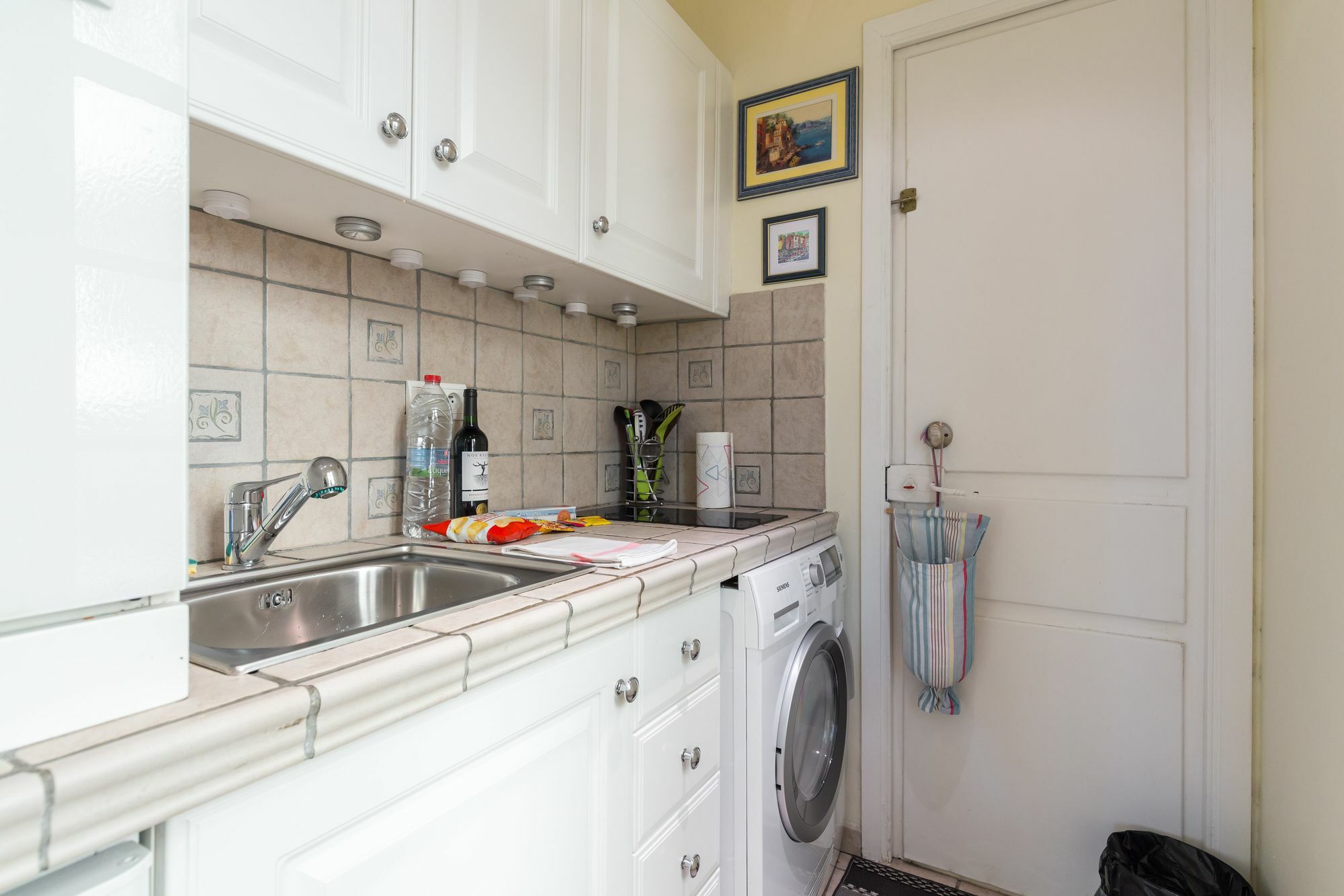 Very Charming Studio Apartment On Port In Cannes A Short Walk To Palais With Aircon And Internet 411 外观 照片