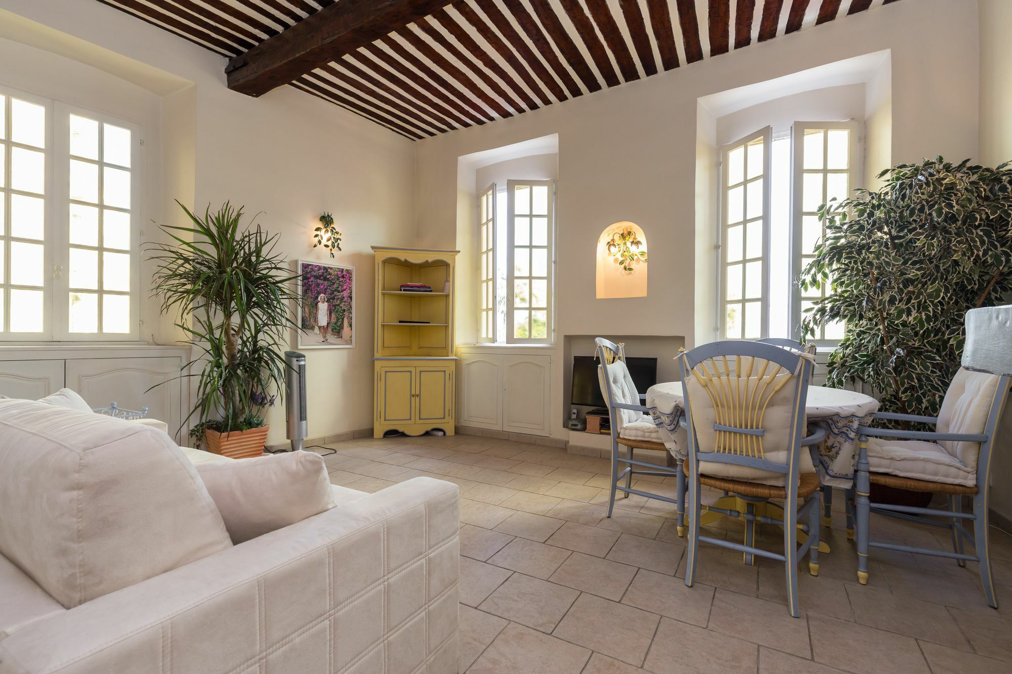 Very Charming Studio Apartment On Port In Cannes A Short Walk To Palais With Aircon And Internet 411 外观 照片