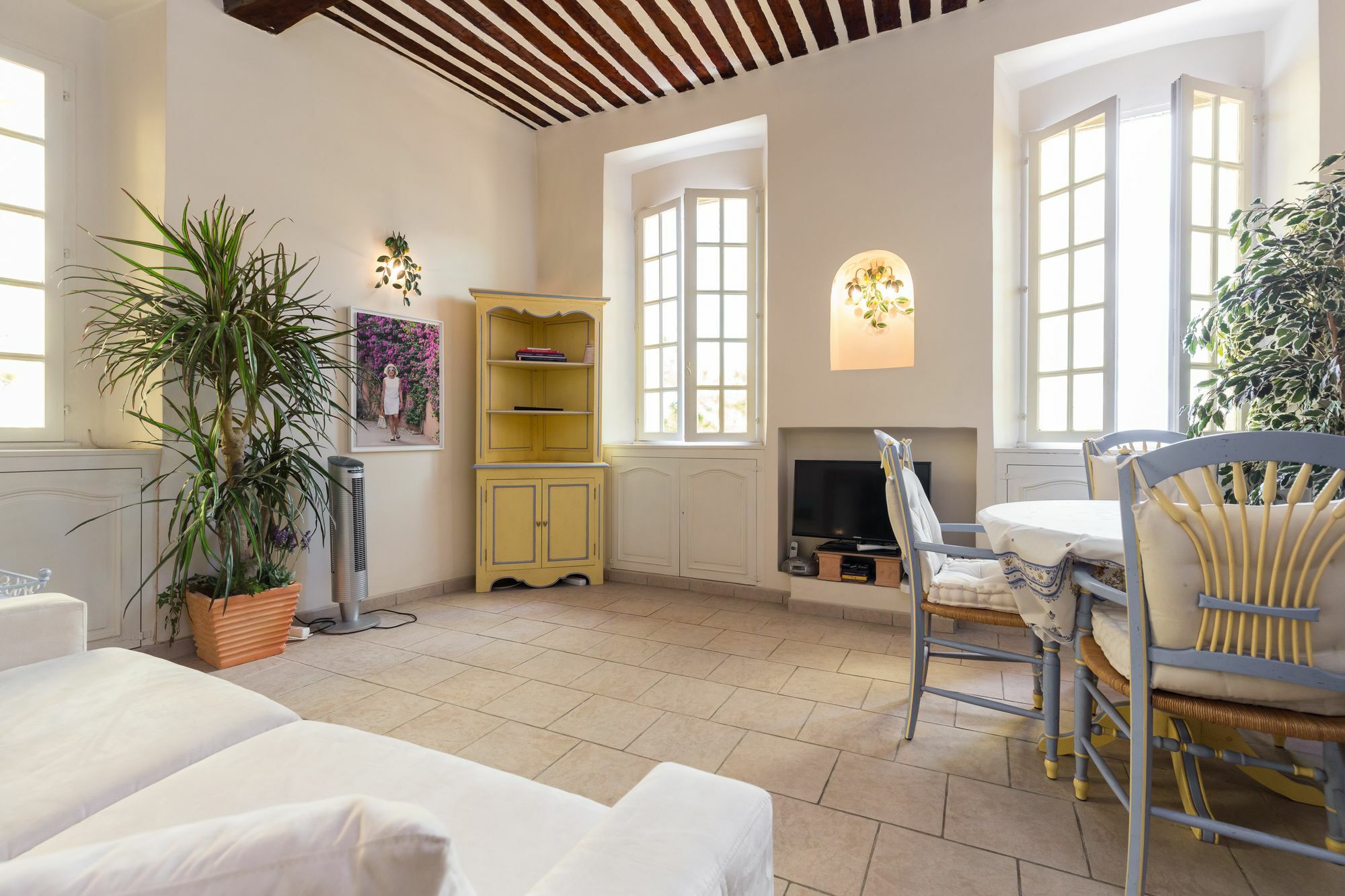 Very Charming Studio Apartment On Port In Cannes A Short Walk To Palais With Aircon And Internet 411 外观 照片
